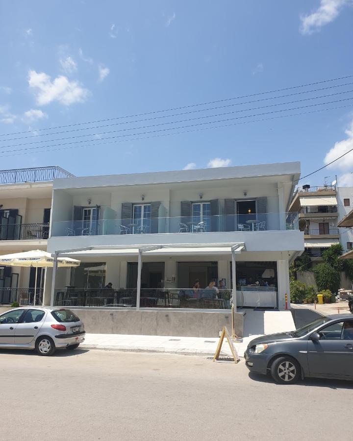 Angelo Cafe Hotel تولو المظهر الخارجي الصورة