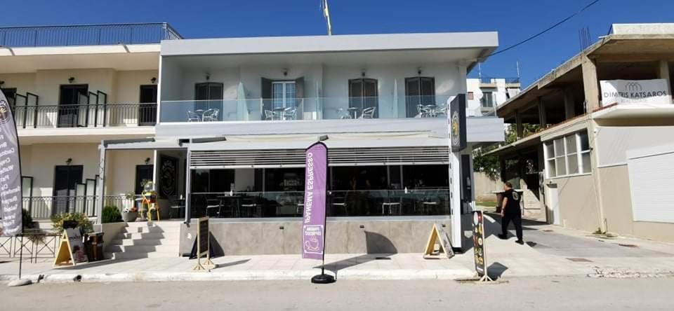 Angelo Cafe Hotel تولو المظهر الخارجي الصورة