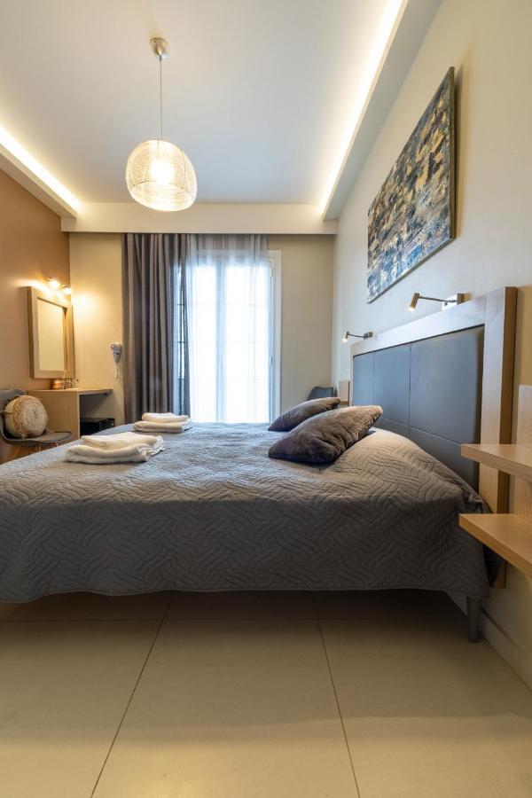 Angelo Cafe Hotel تولو المظهر الخارجي الصورة