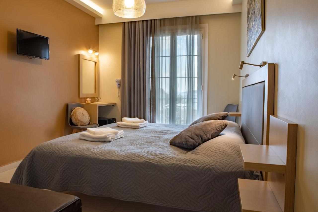 Angelo Cafe Hotel تولو المظهر الخارجي الصورة